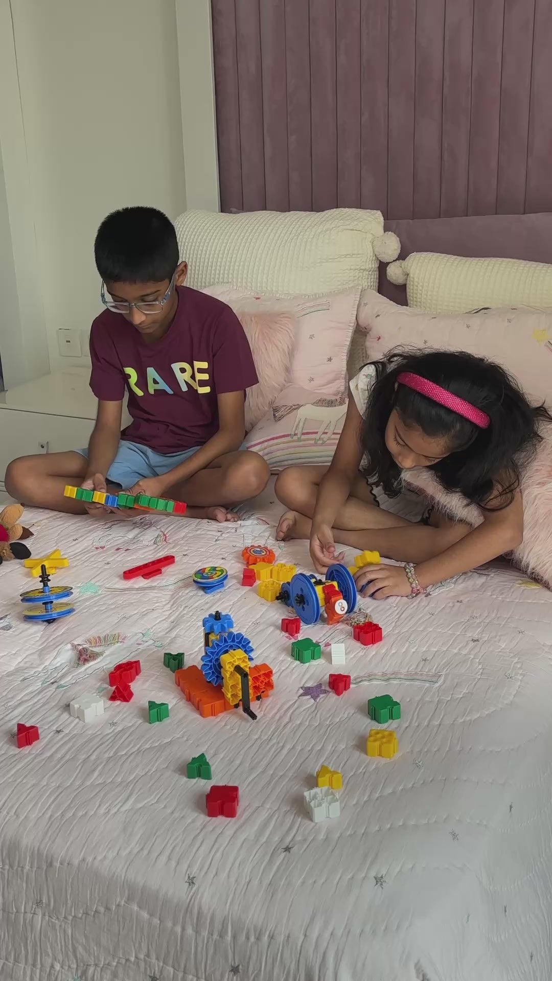 AirPlay + Vehicles [8-9 yrs]